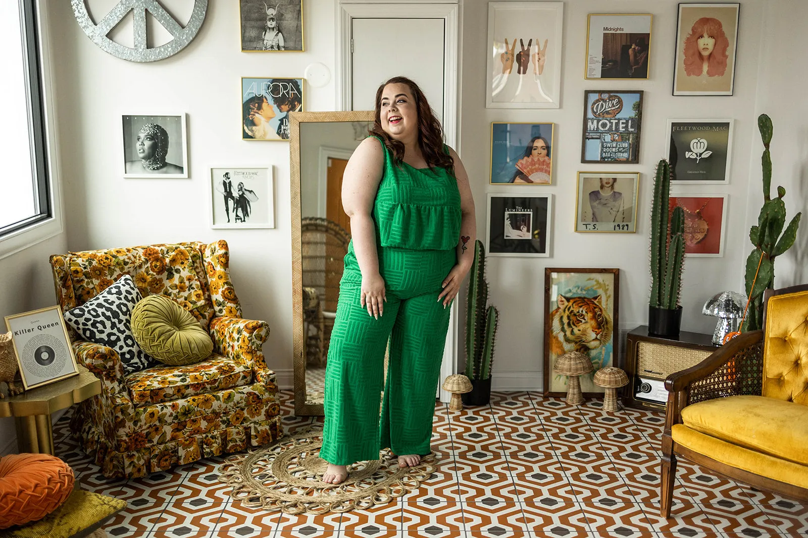 brenna top in kelly green