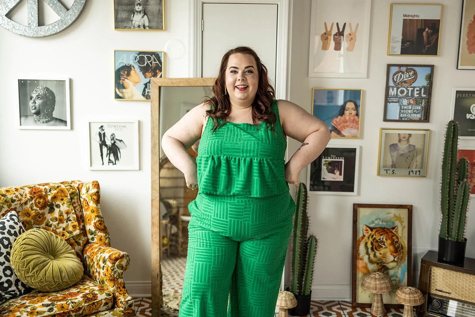 brenna top in kelly green