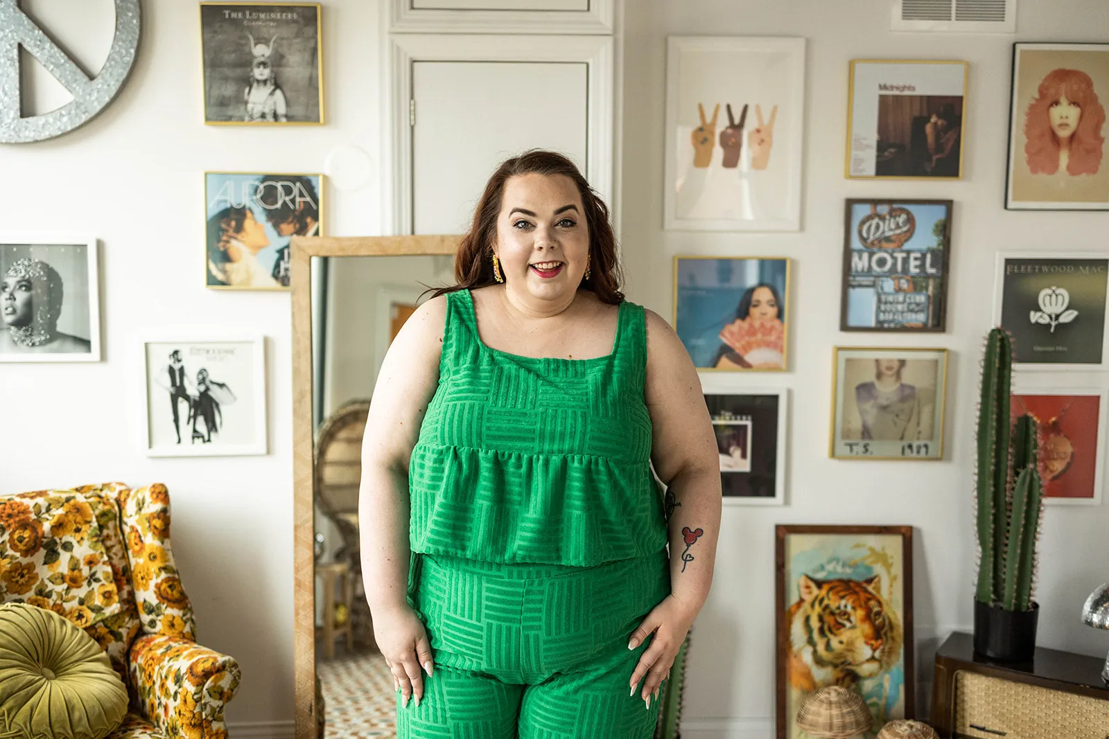 brenna top in kelly green