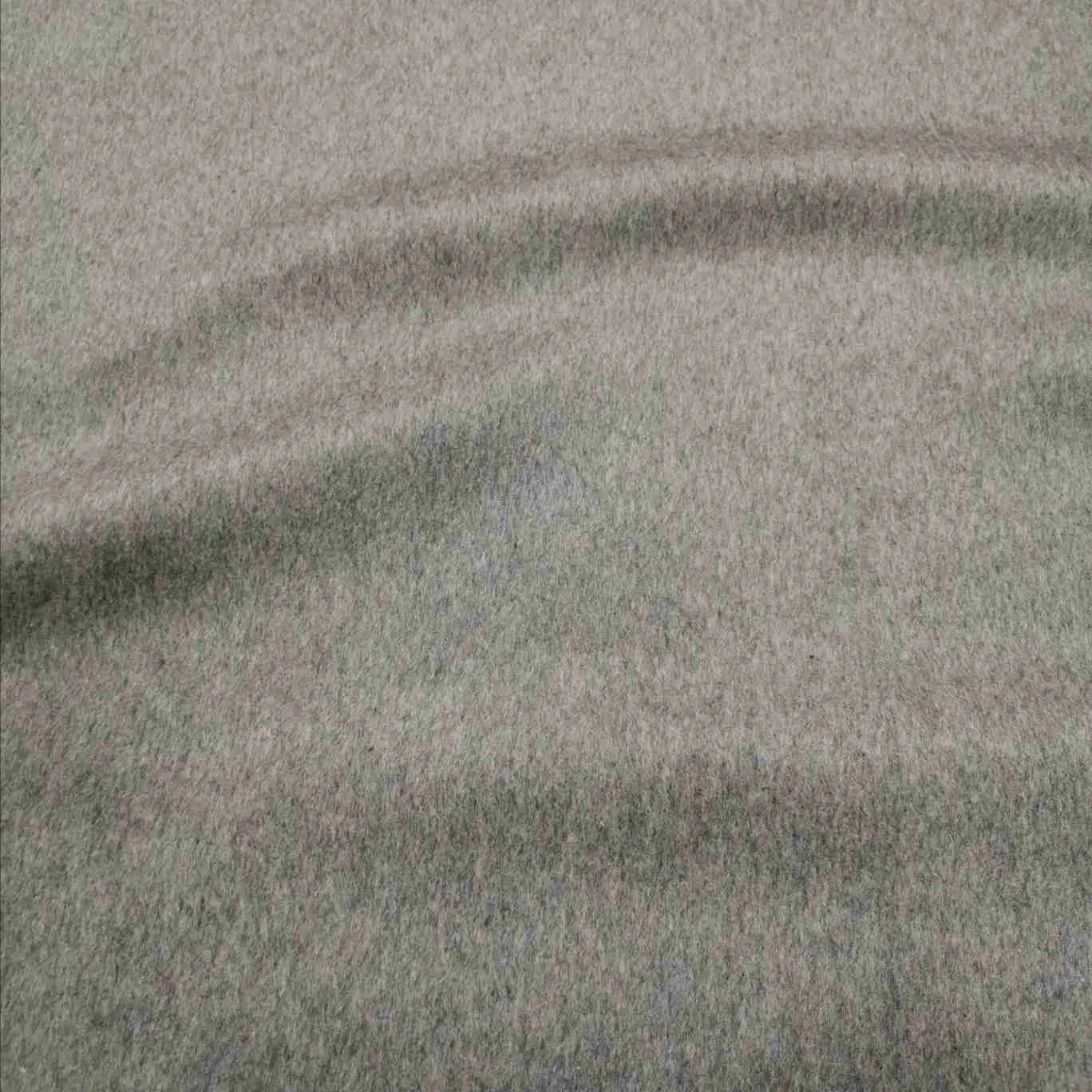 Bruzio Wool Recycled Fibres, Silver Fox