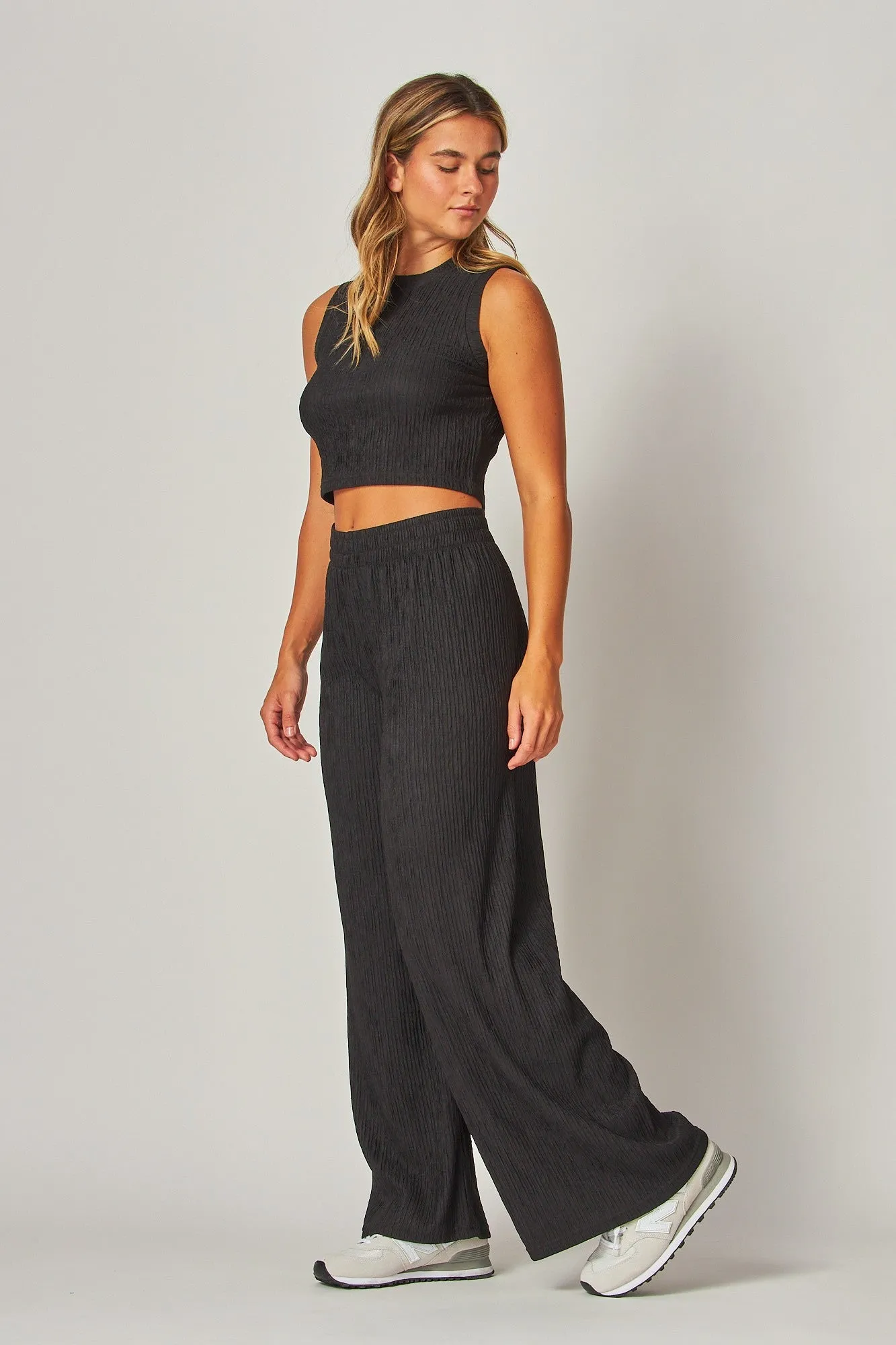 Crinkle Textured Cropped Top 2pc Loungewear Set