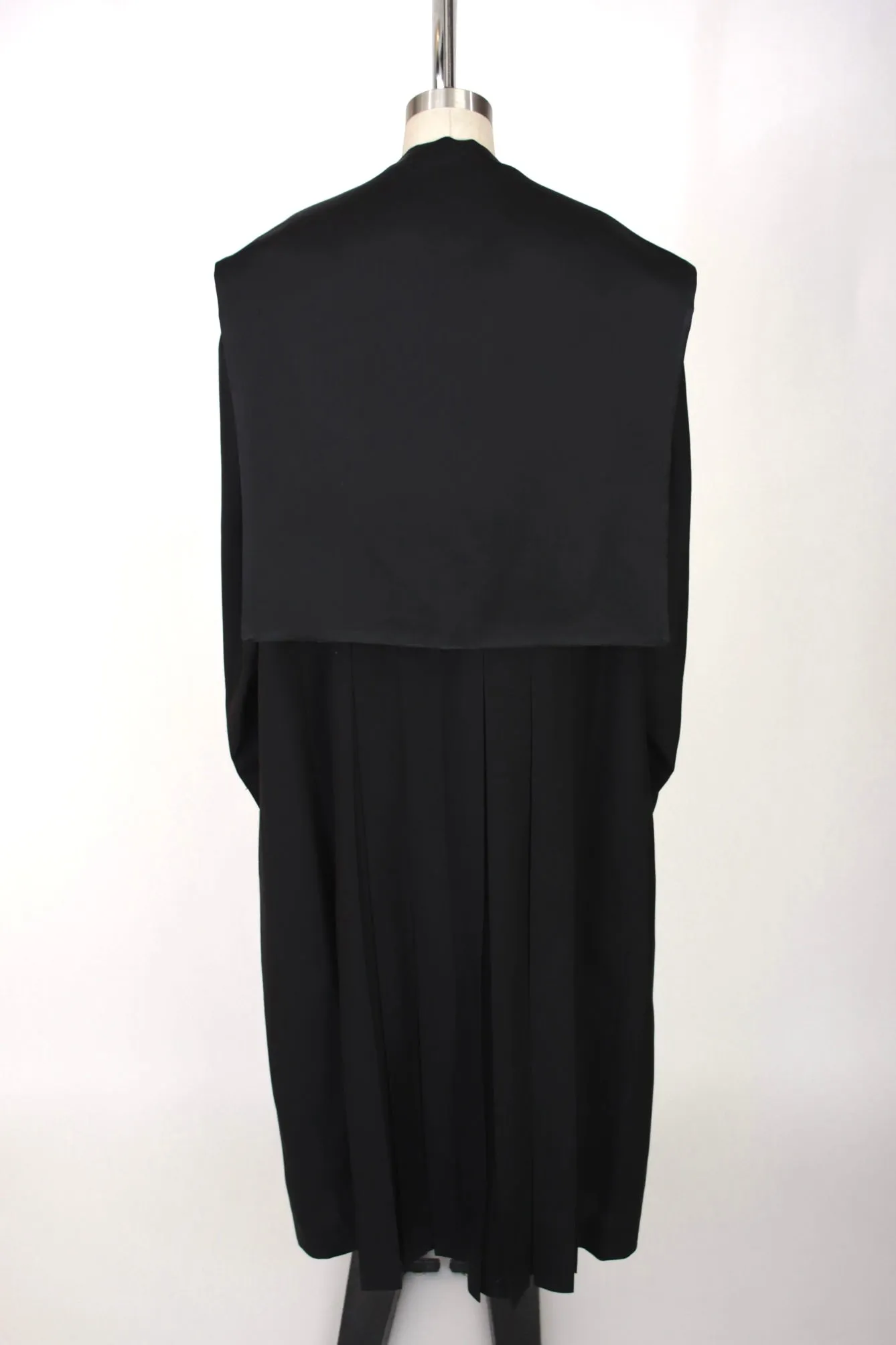 El Corte Inglés Opera Pleated Coat