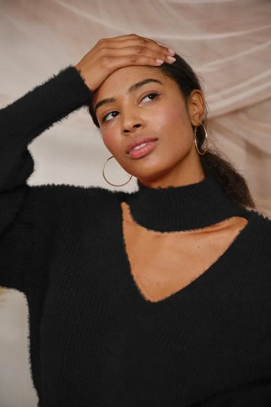 FUZZY PLUNGE NECK LONG SLEEVE SWEATER