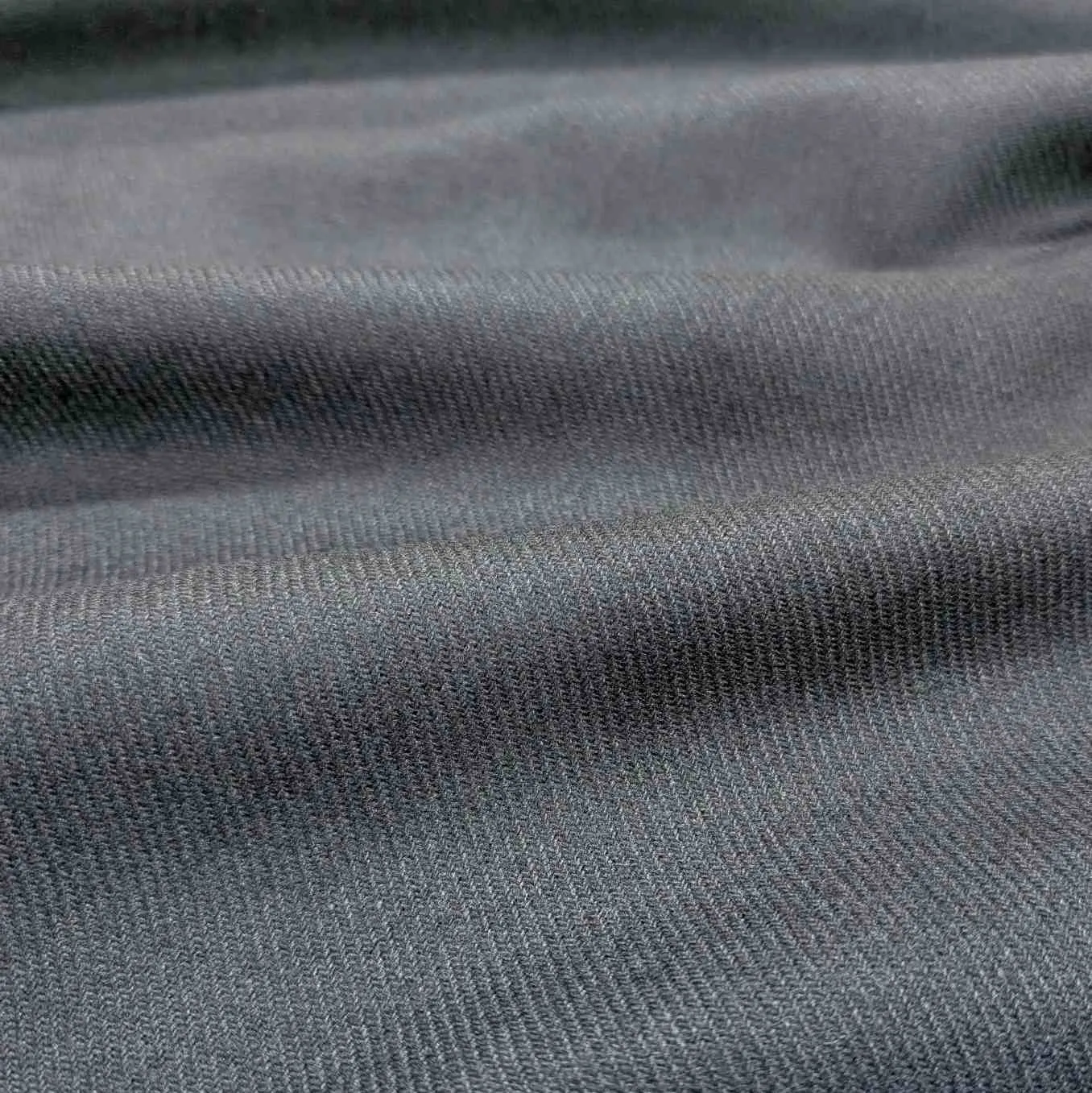 Kanebo Black Wool