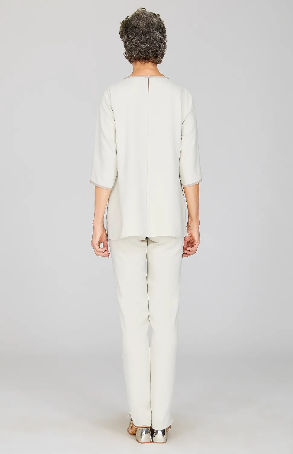 Lustrous Crepe 3/4 Sleeve Blouse w/ Contrast Bias
