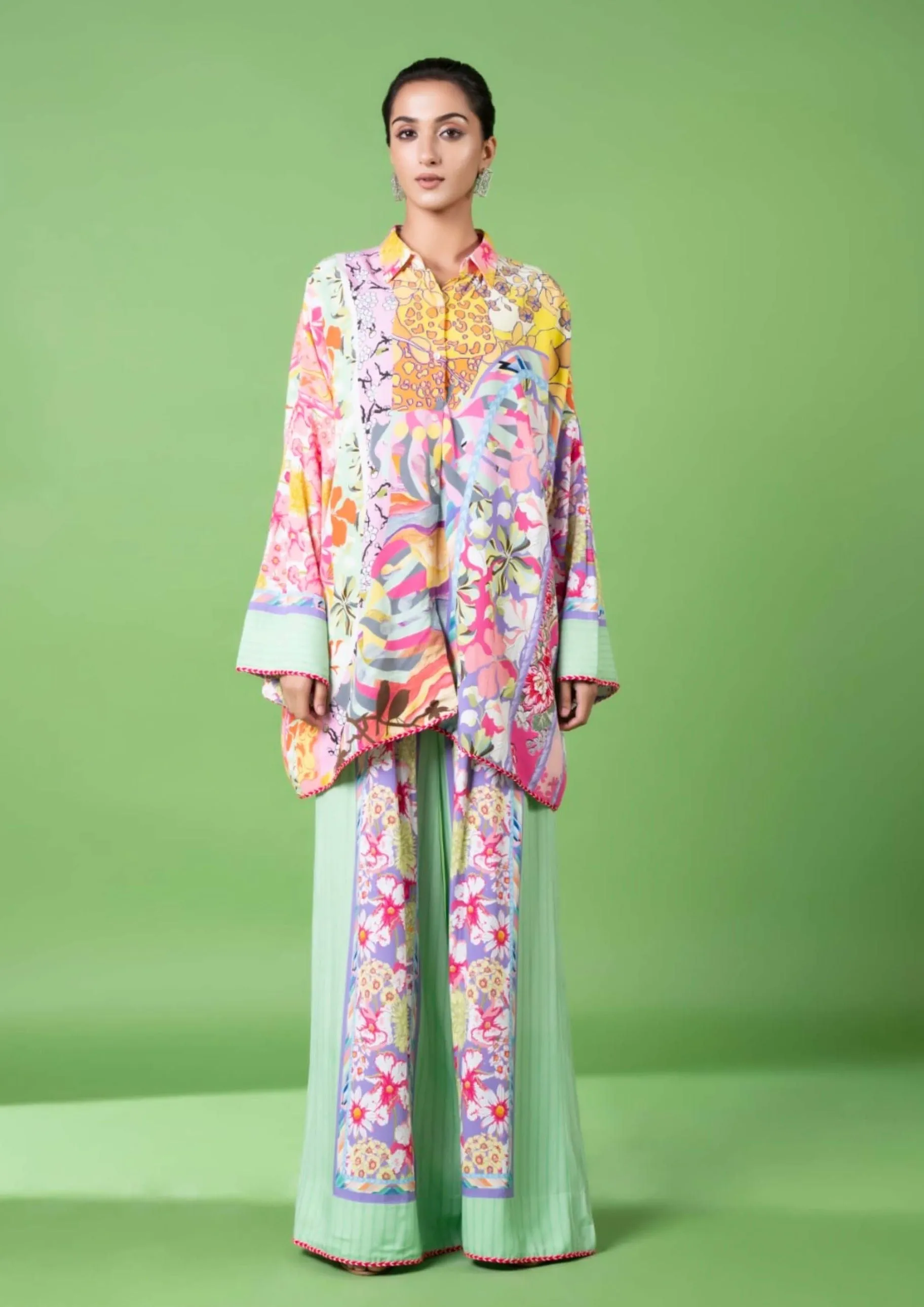 Mix floral printed shirt and pants