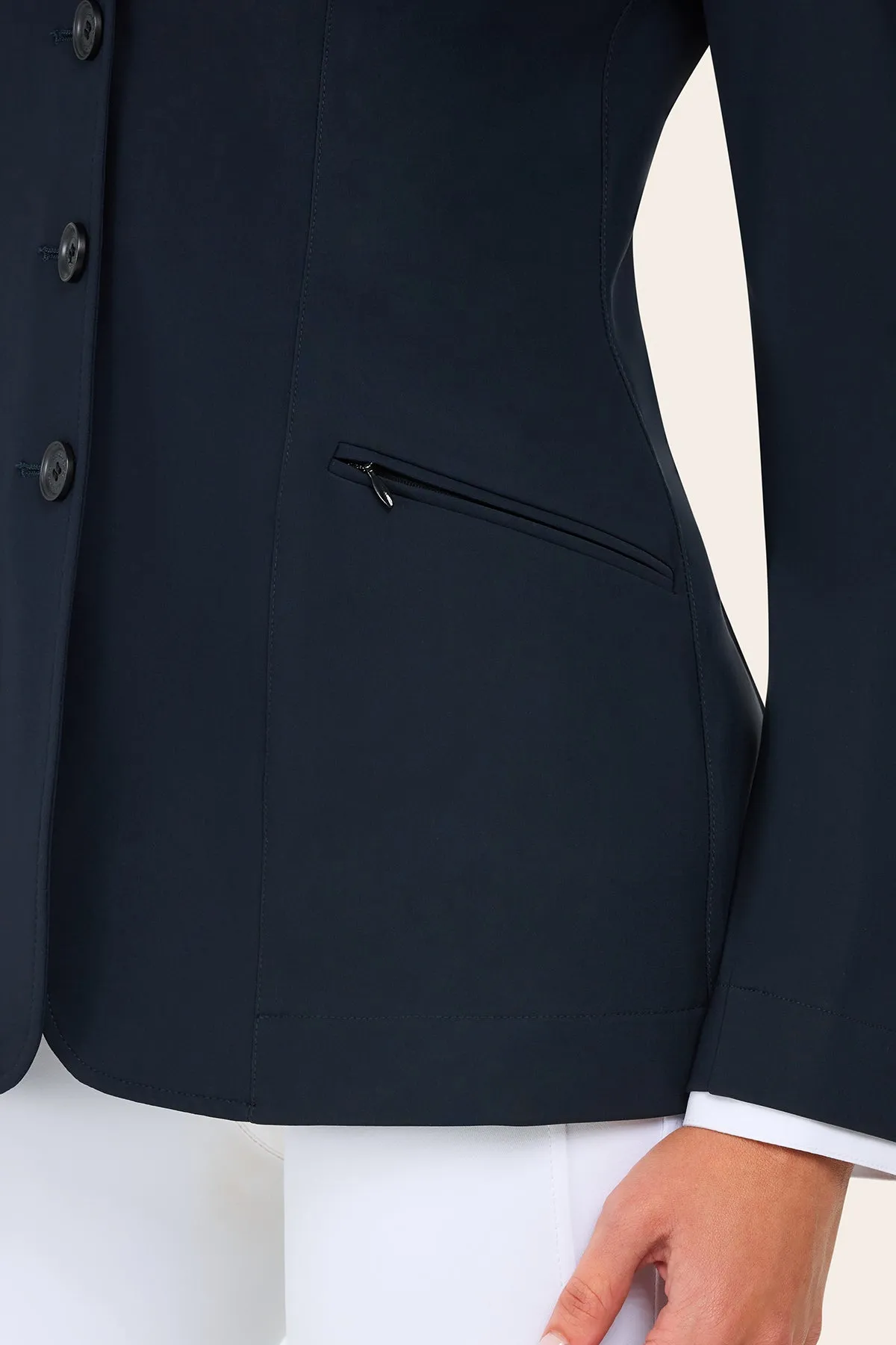 NEW Victory Show Coat