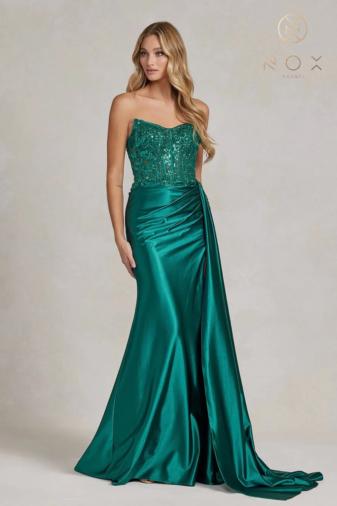 Nox Anabel Evening Gown E1174