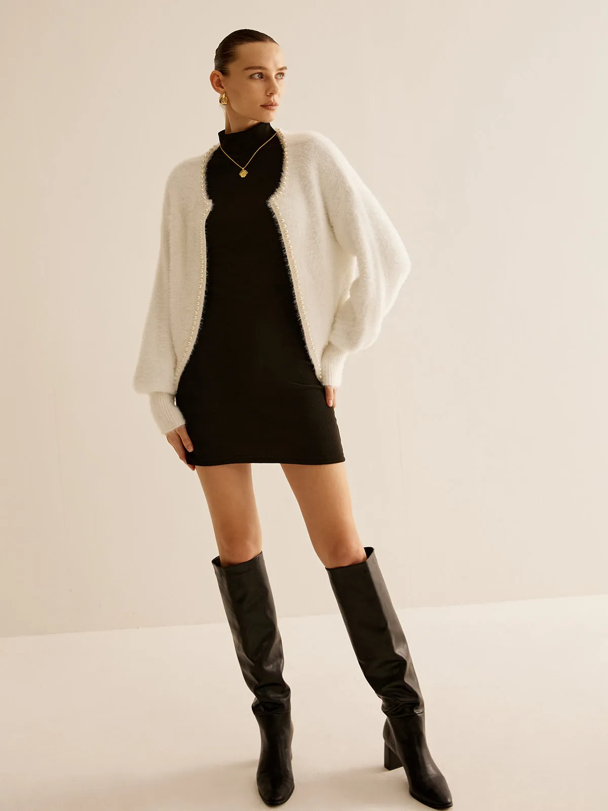 Oversized  Pearl Trim Fuzzy Cardiagn