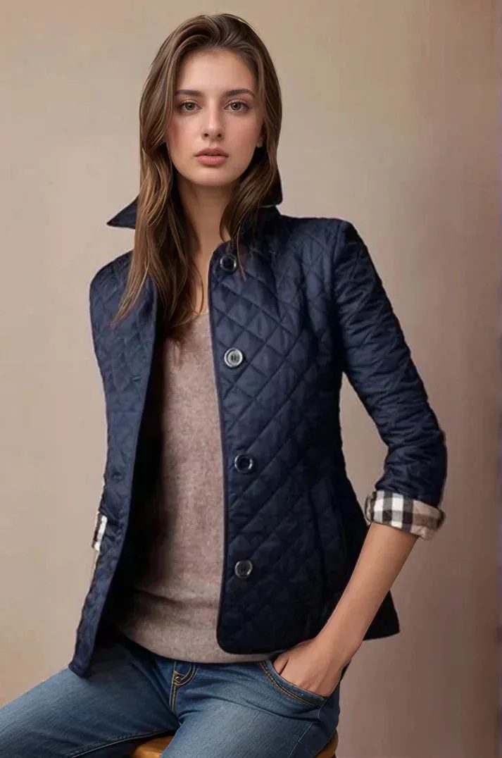 Quilted Women's Lightweight Jacket with Button Closure - Stylish Outerwear for All Seasons