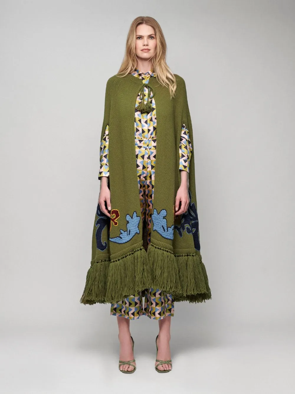Saphire Embroidered Knitted Cape