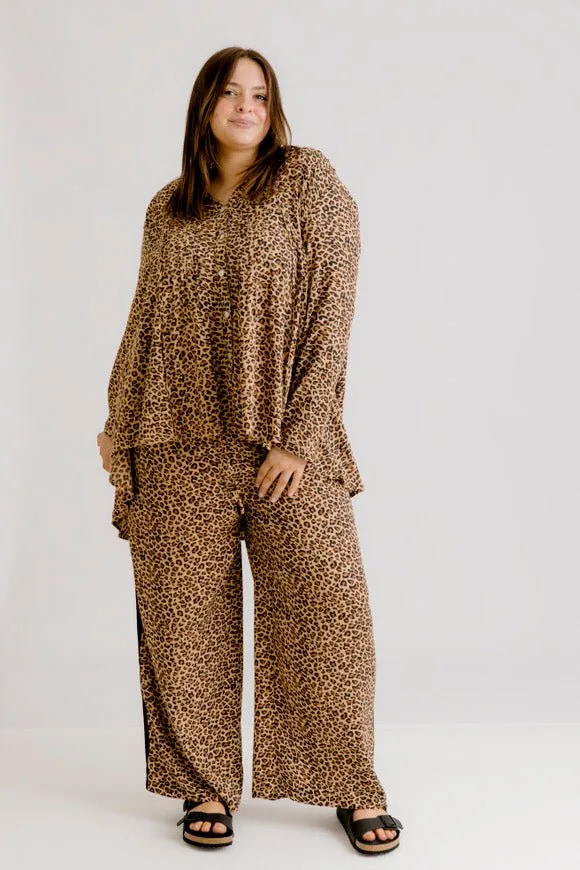 Tanzania Pintuck Leopard Shirt