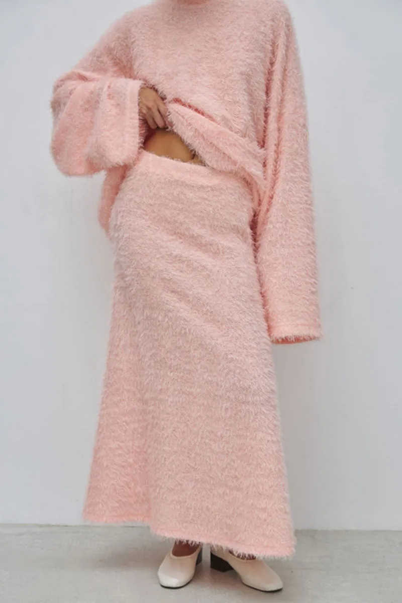 UL0483 Fuzzy Shirt and Skirt Set
