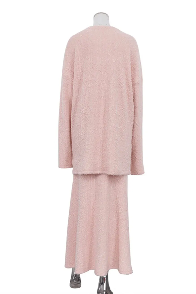 UL0483 Fuzzy Shirt and Skirt Set