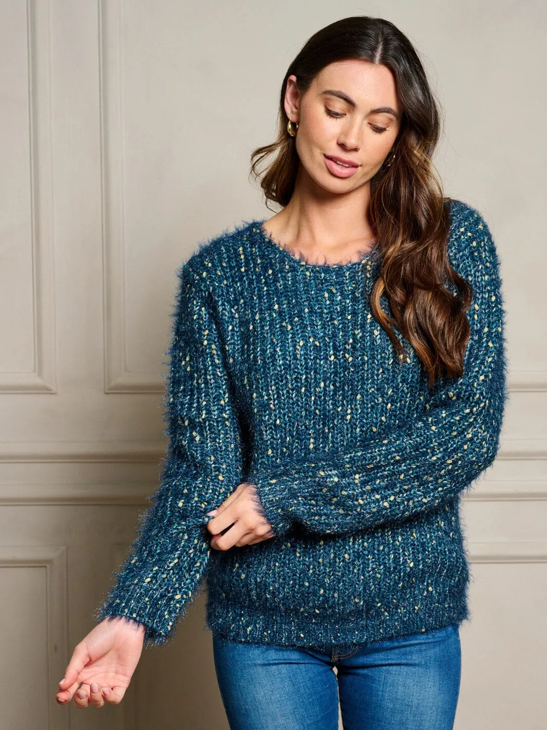 WOMEN'S LONG SLEEVE FUZZY SHIMMER PULLOVER SWEATER