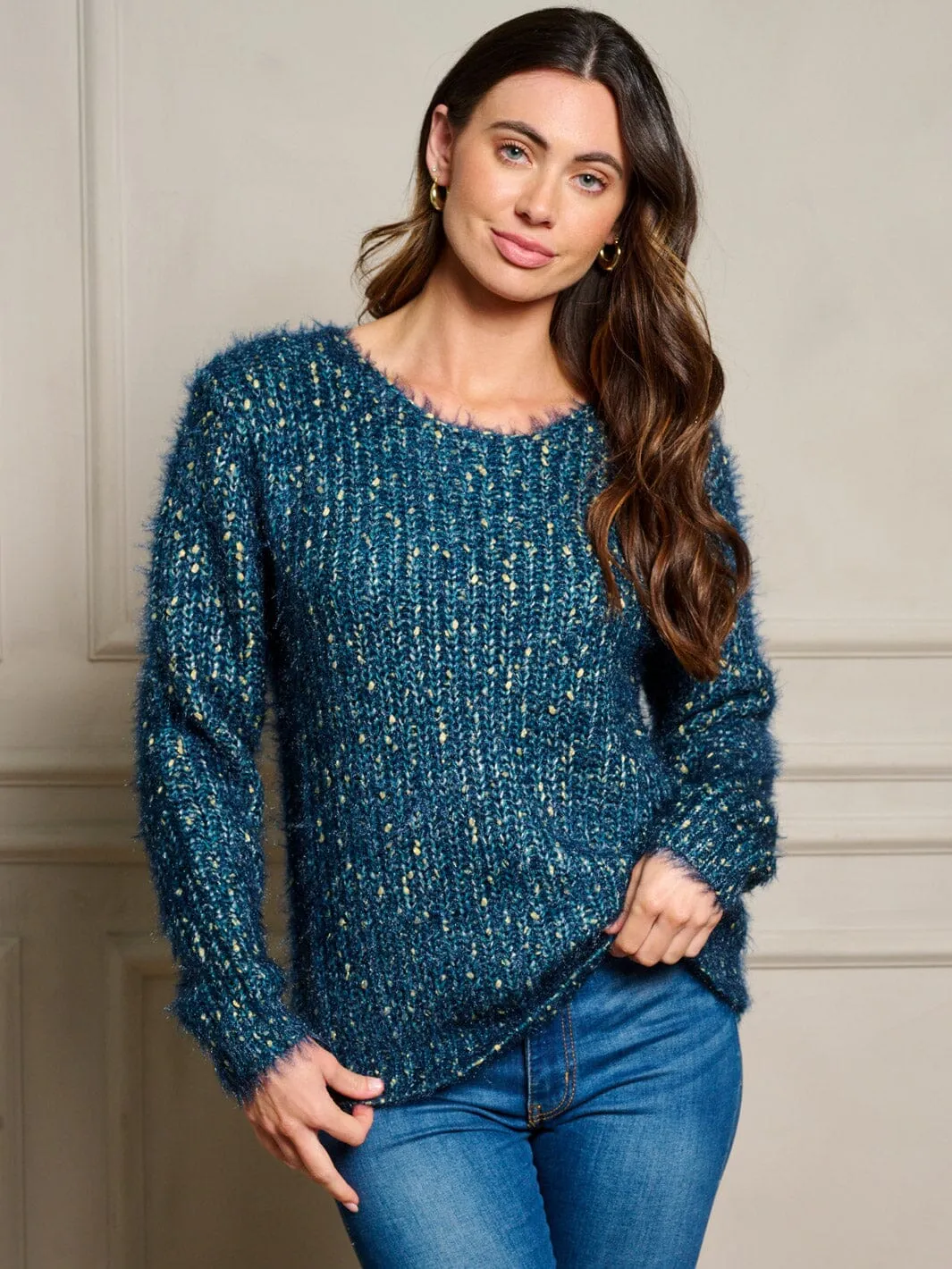 WOMEN'S LONG SLEEVE FUZZY SHIMMER PULLOVER SWEATER