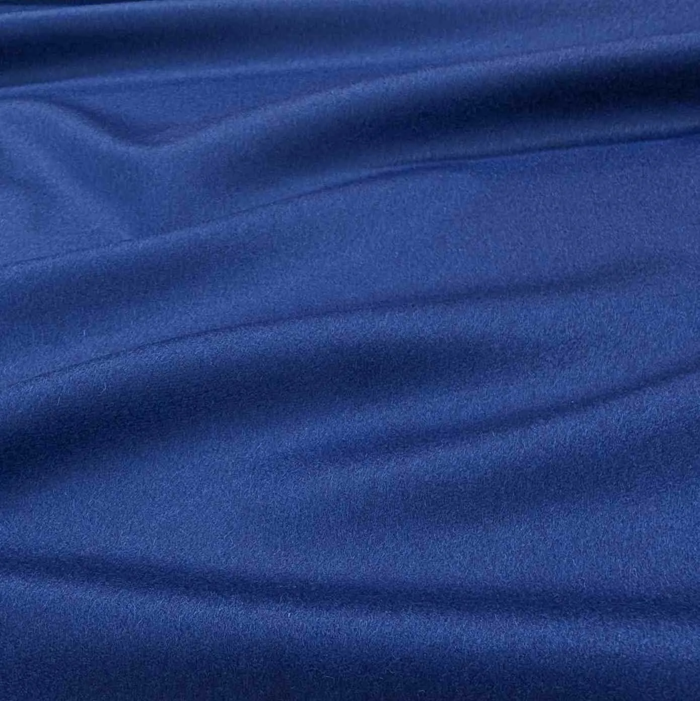 Wool, Cashmere Look in Sea Blue